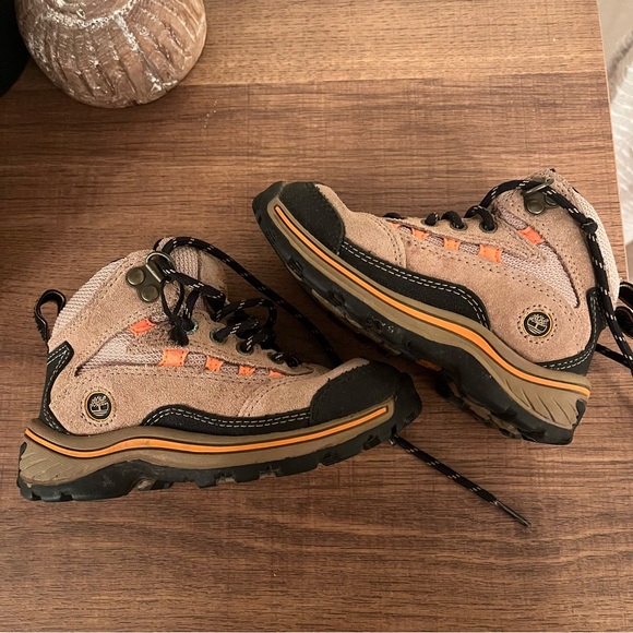 Timberland Other - Boys Timberland Hiking Boots 8.5